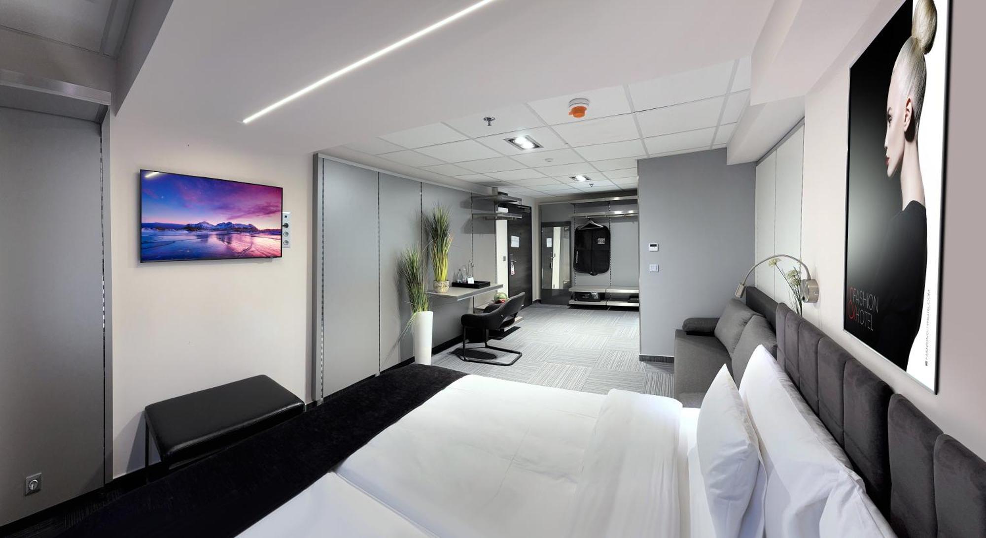Fashion City Hotel Superior Βουδαπέστη Εξωτερικό φωτογραφία