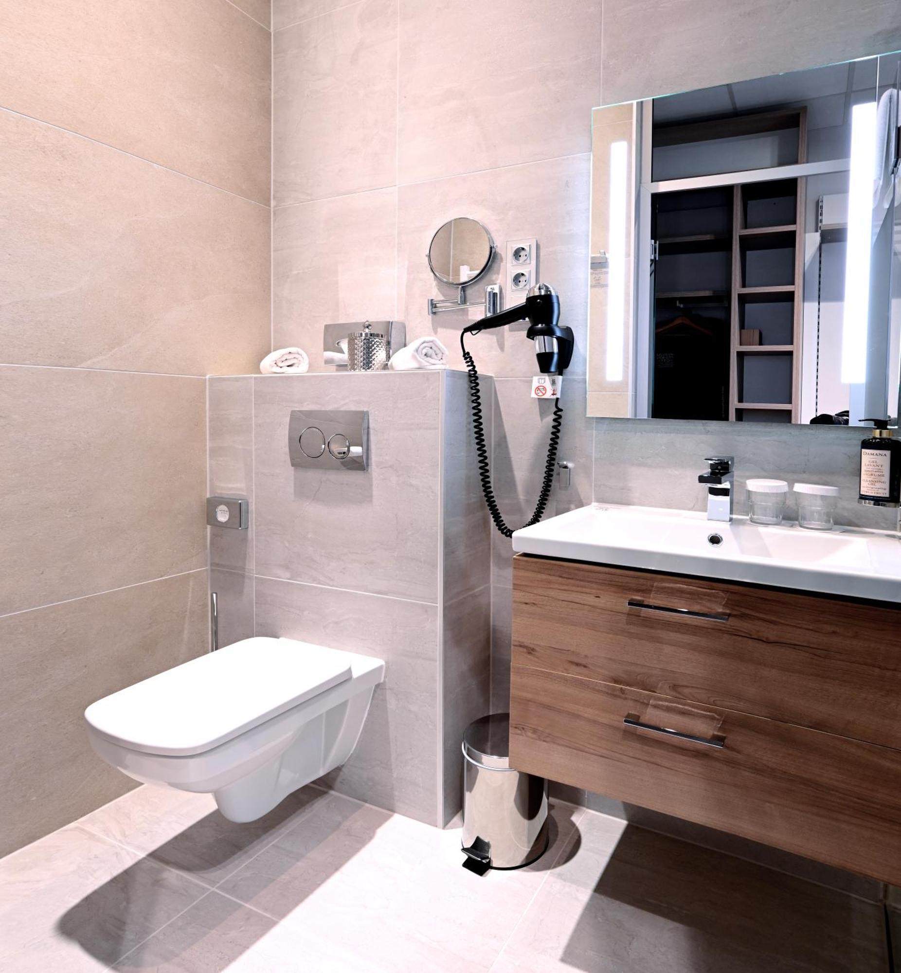 Fashion City Hotel Superior Βουδαπέστη Δωμάτιο φωτογραφία