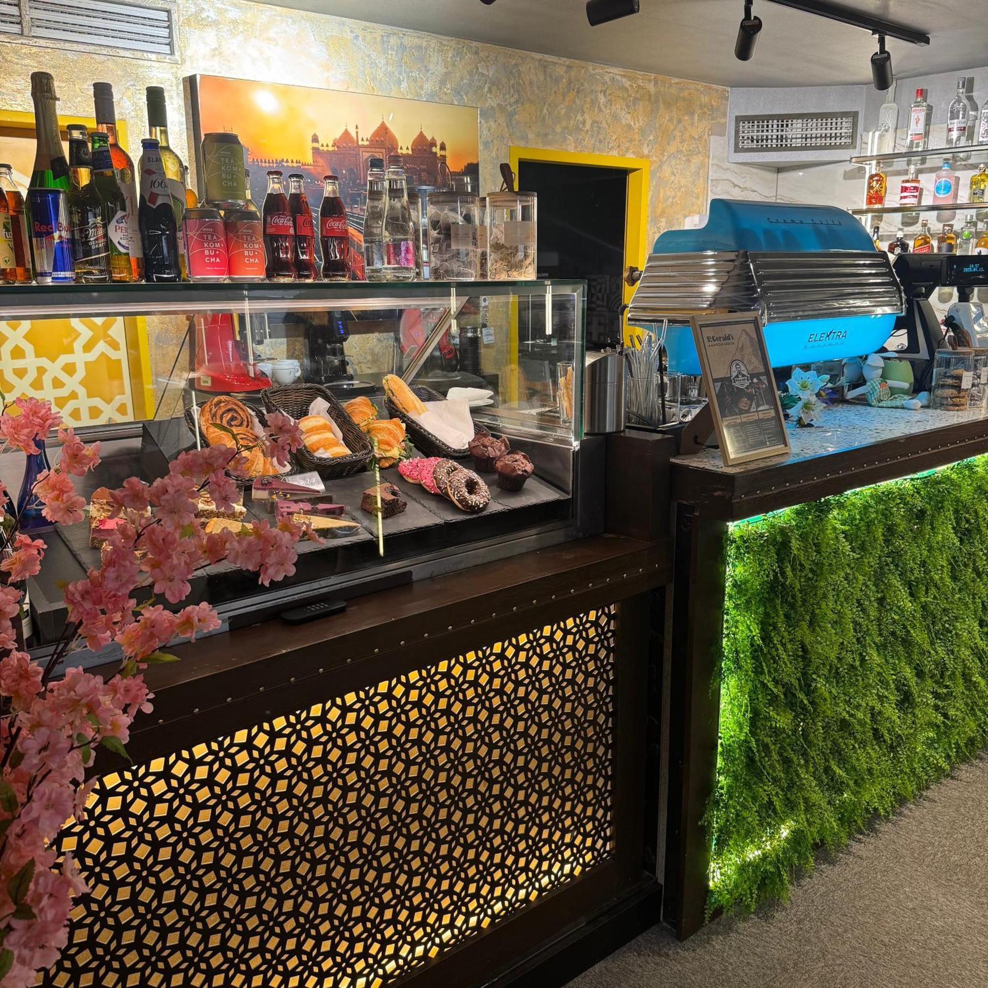 Fashion City Hotel Superior Βουδαπέστη Εξωτερικό φωτογραφία